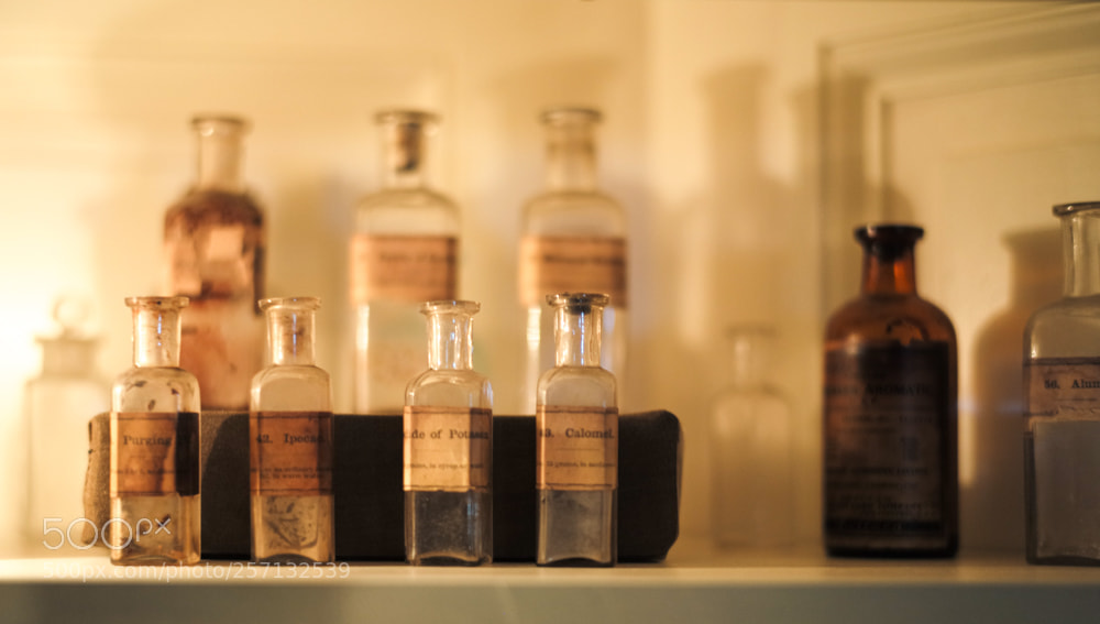 Leica M (Typ 240) sample photo. Uss consitution medicine bottles photography