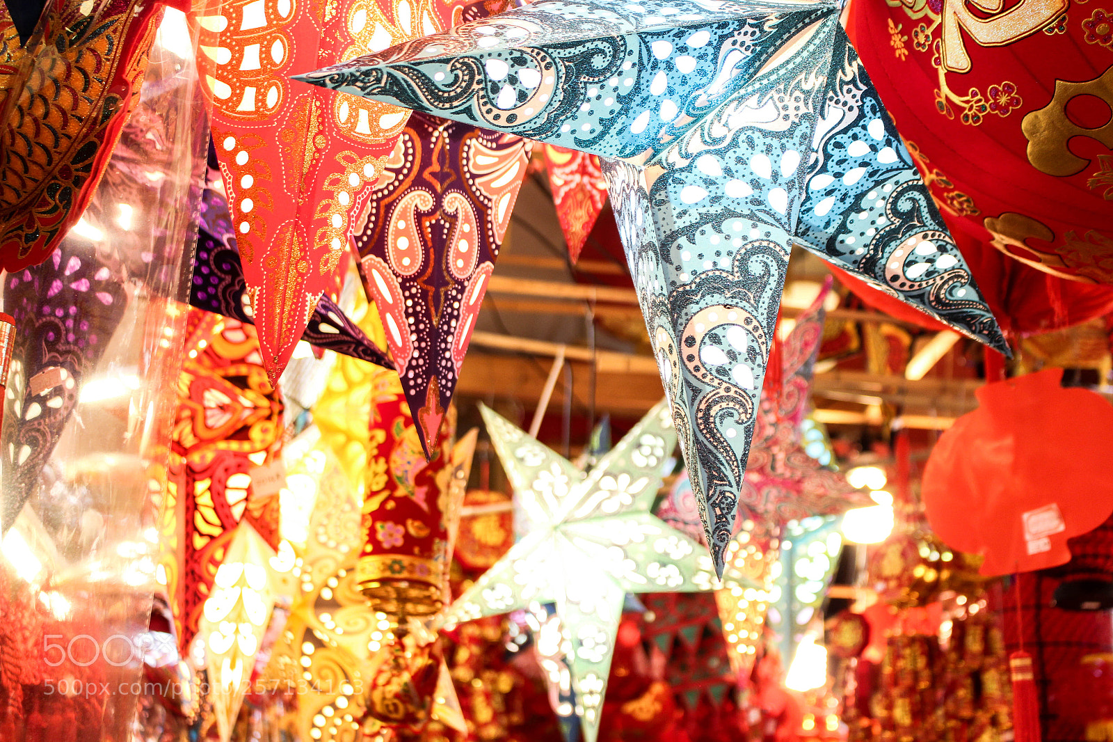 Canon EOS 700D (EOS Rebel T5i / EOS Kiss X7i) sample photo. Paper lanterns in chinese photography