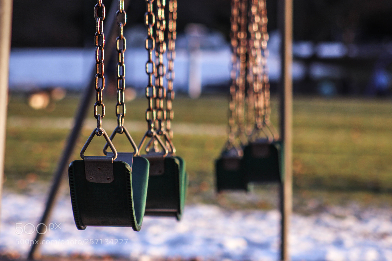 Canon EOS 700D (EOS Rebel T5i / EOS Kiss X7i) sample photo. Swings in playground photography