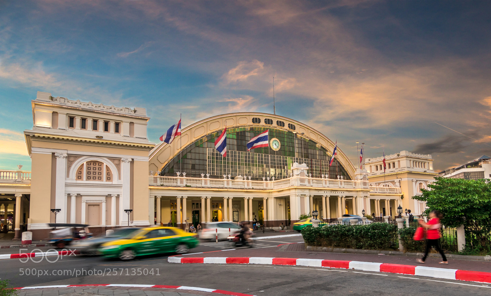 Canon EOS 80D sample photo. ้hualamphong station bangkok photography