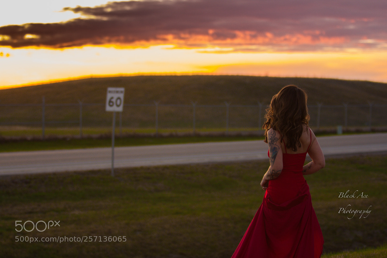 Canon EOS 60D sample photo. Sunset and a red photography