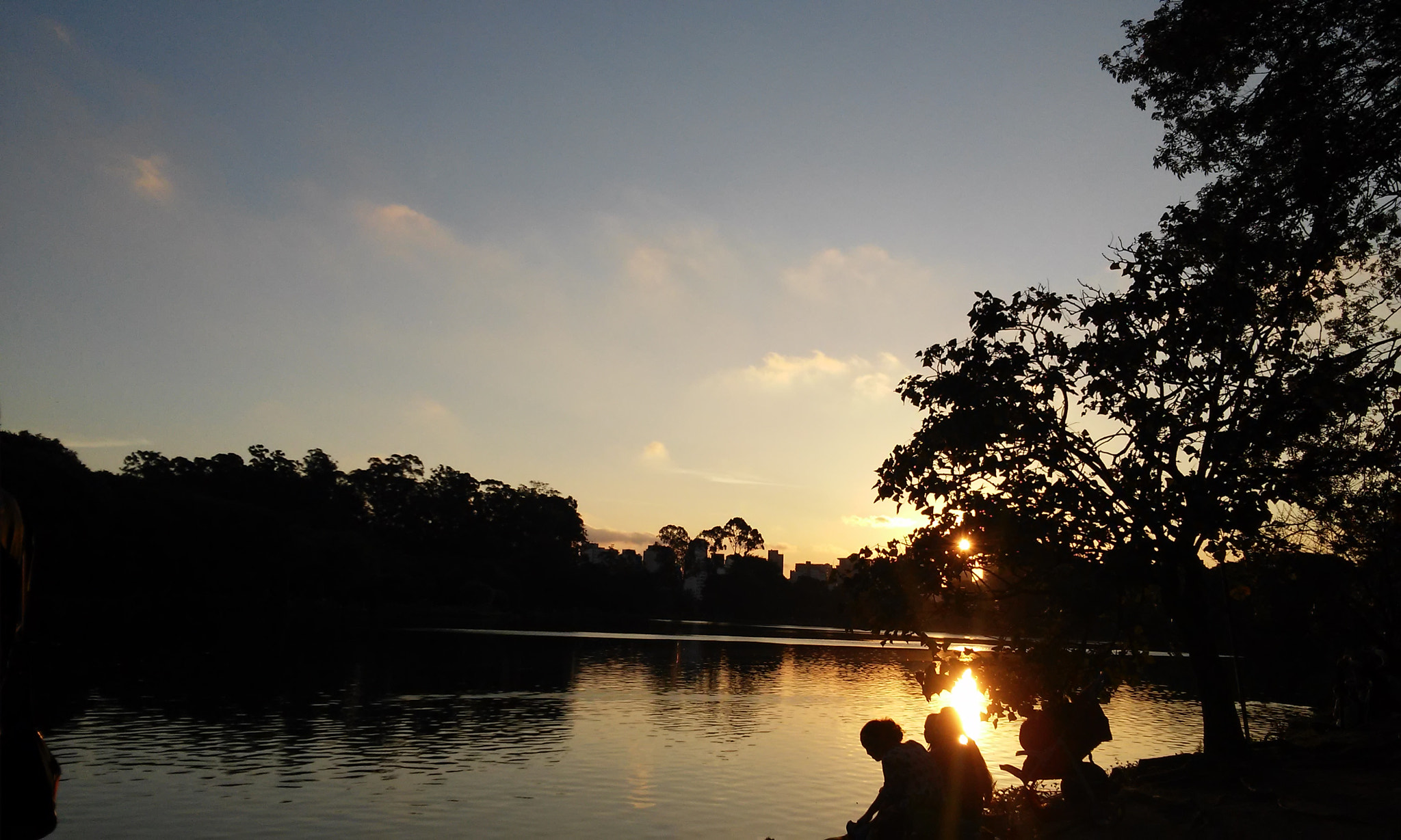 LG L Fino sample photo