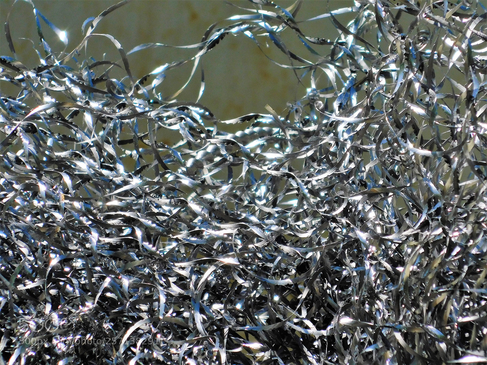 Nikon Coolpix B500 sample photo. Metallspäne photography