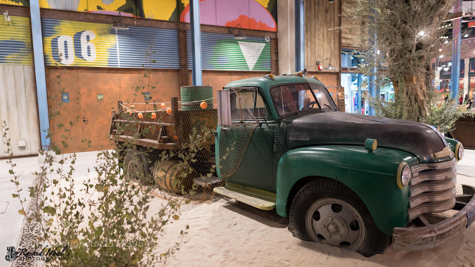 Sony a6500 sample photo. Vintage was new photography