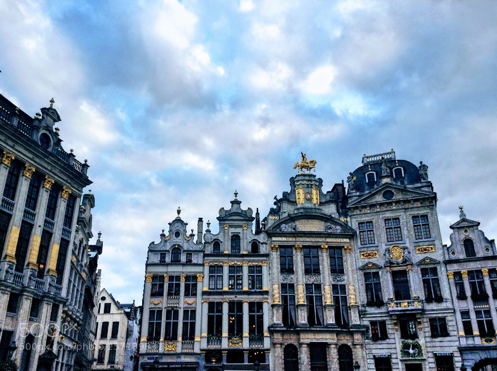 Apple iPod touch sample photo. Grote markt | belgium photography
