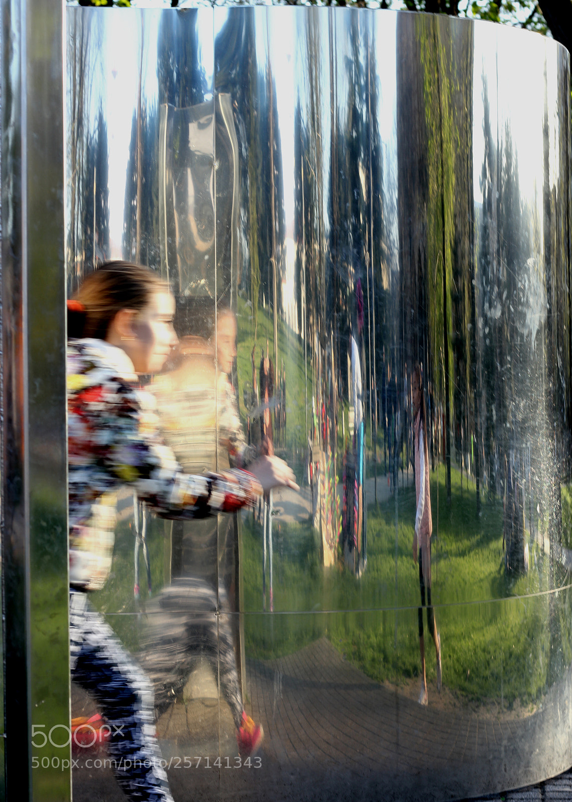 Canon EOS 550D (EOS Rebel T2i / EOS Kiss X4) sample photo. Reflections in the park photography