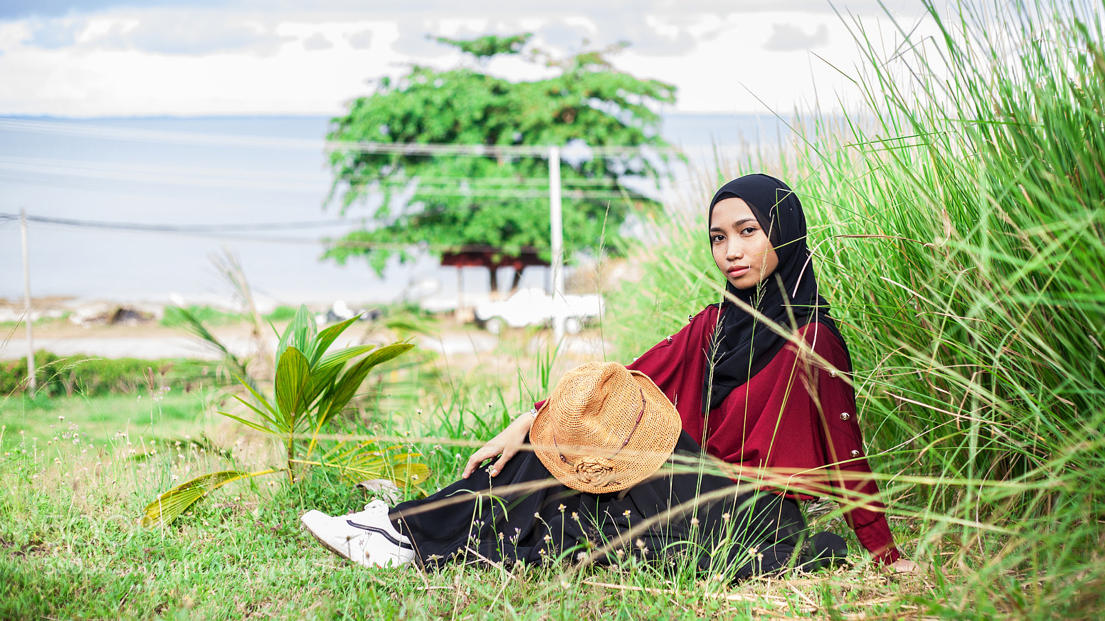 Canon EOS 5D sample photo. Ella n grass photography