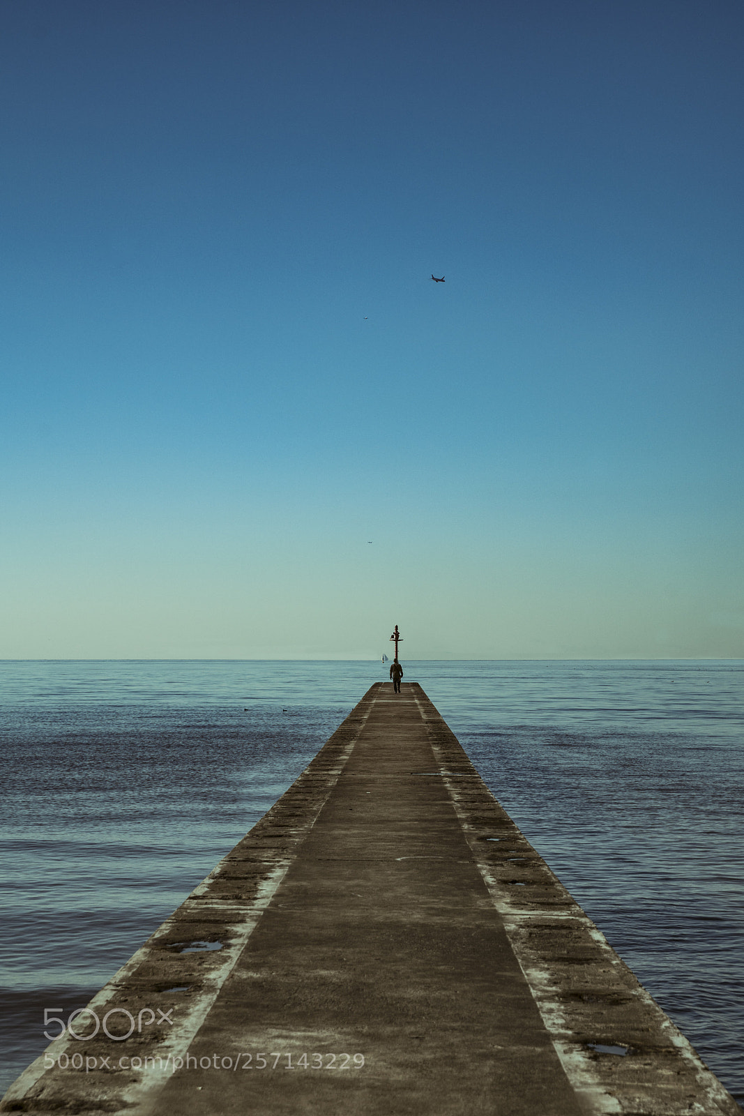 Sony a7R III sample photo. View from the pier photography