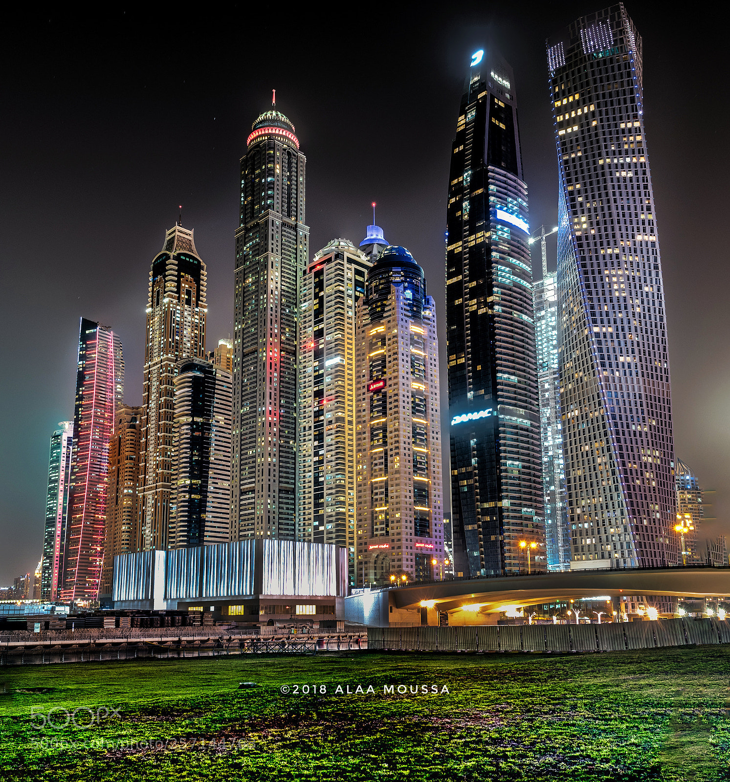 Nikon D5600 sample photo. Dubai marina photography
