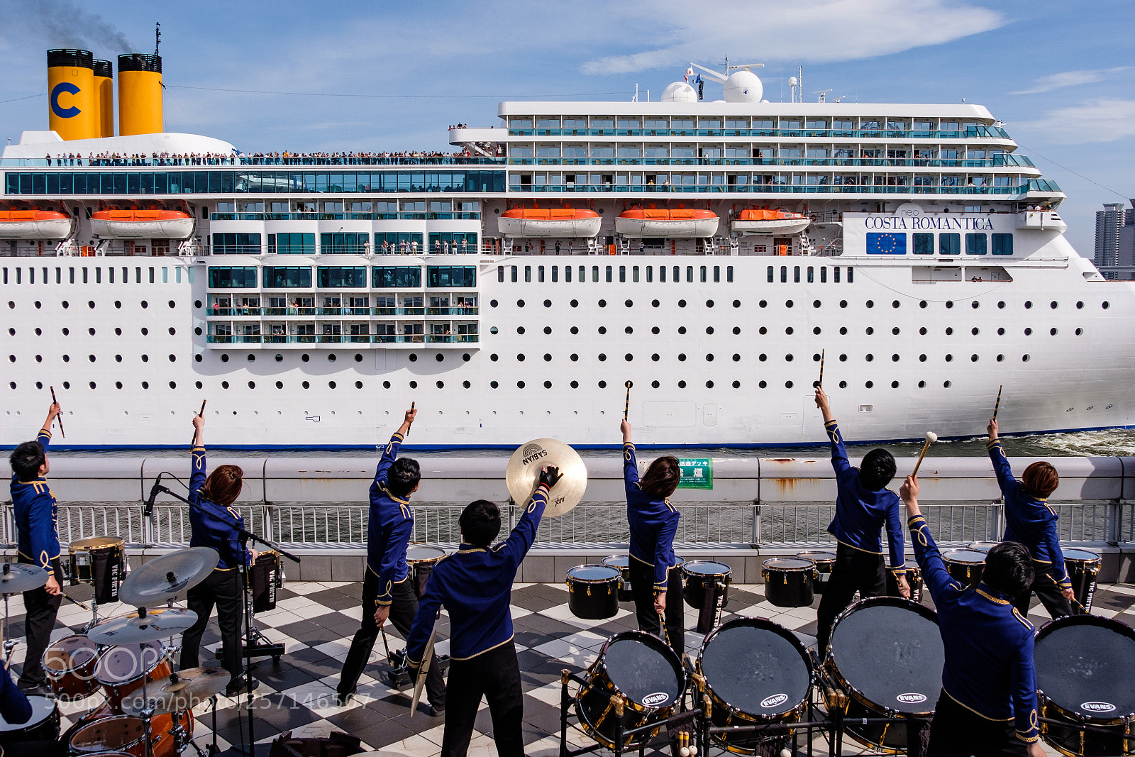 Fujifilm X-Pro2 sample photo. Bon voyage! photography