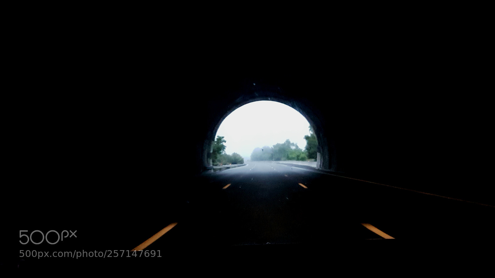 Samsung Galaxy S7 Edge sample photo. Sortie de tunnel photography