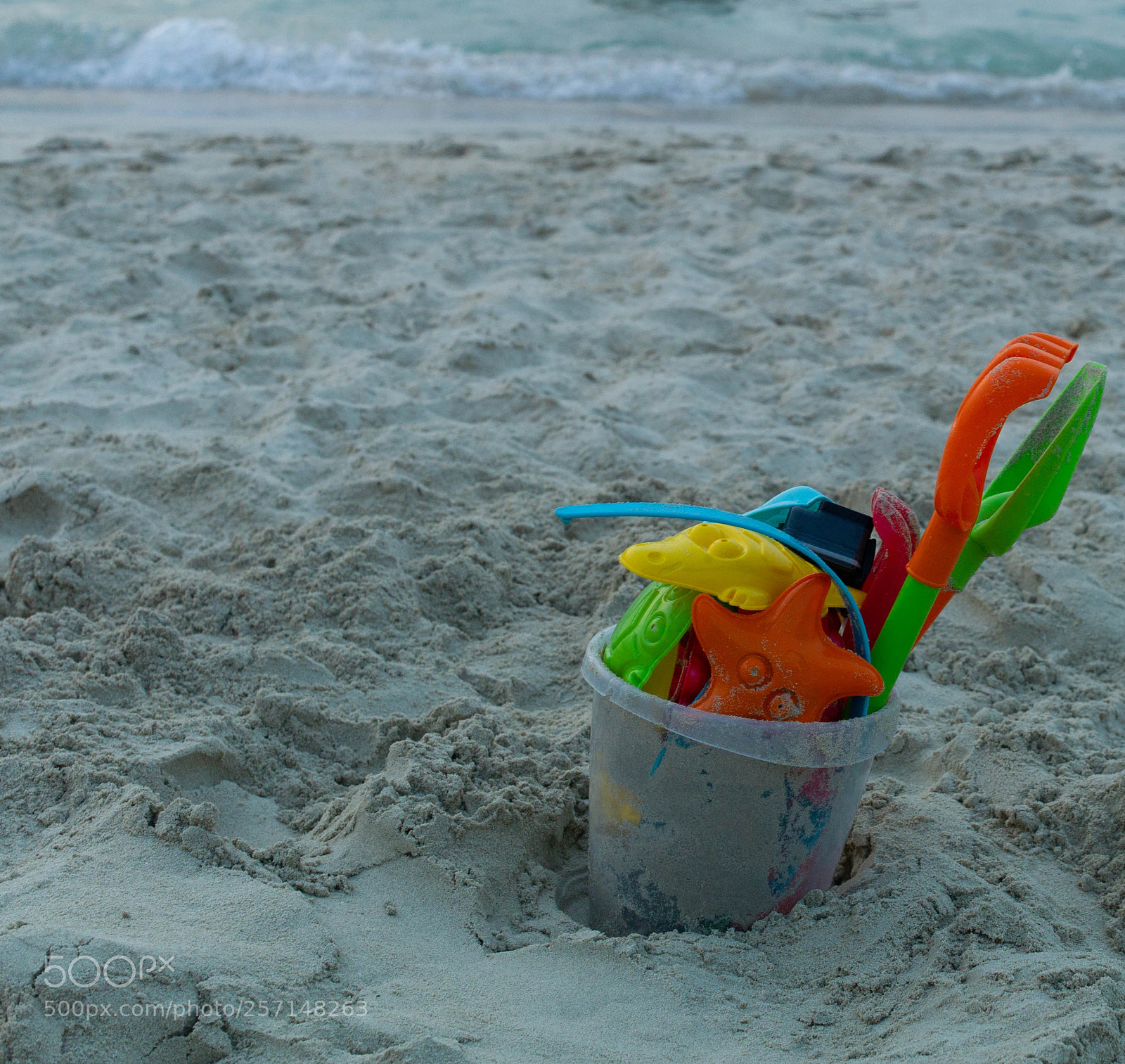 Leica M9 sample photo. Bucket and toys on photography