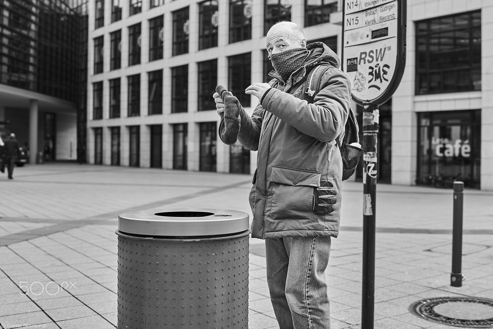 Sony Cyber-shot DSC-RX1R II sample photo. Mann 488 b&w photography