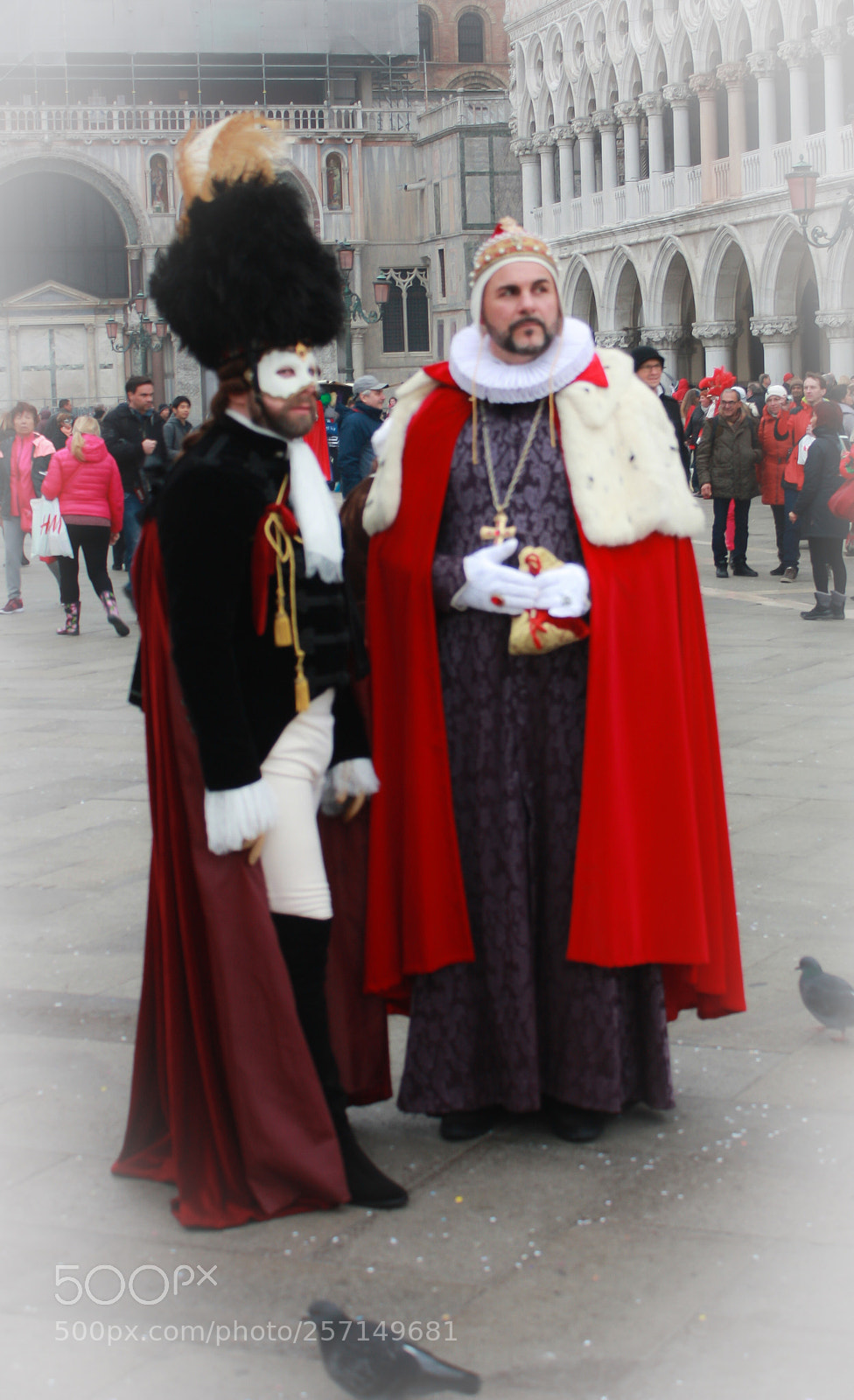 Canon EOS 450D (EOS Rebel XSi / EOS Kiss X2) sample photo. Carnaval de venise photography