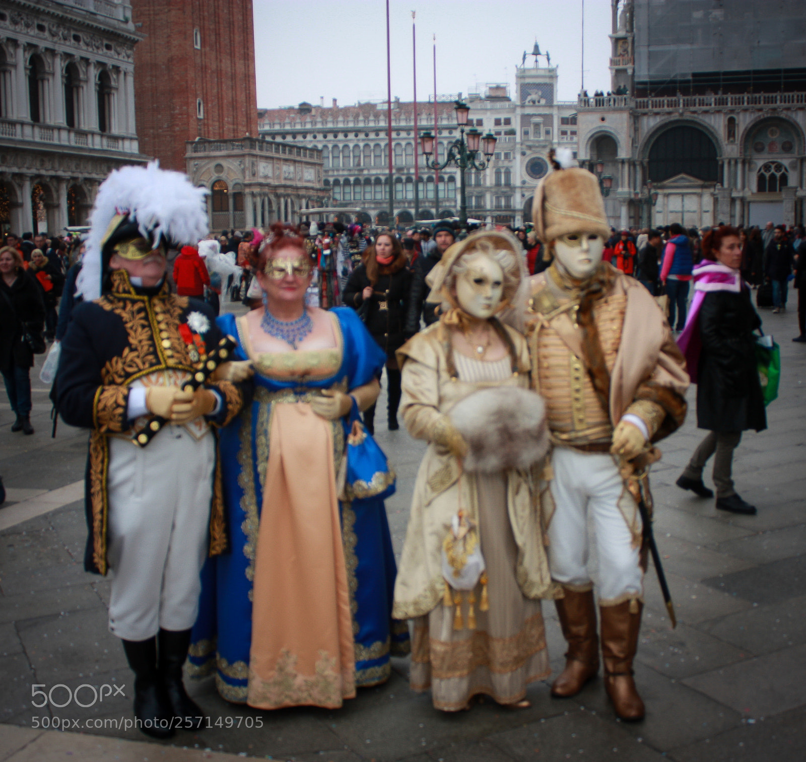 Canon EOS 450D (EOS Rebel XSi / EOS Kiss X2) sample photo. Carnaval de venise photography
