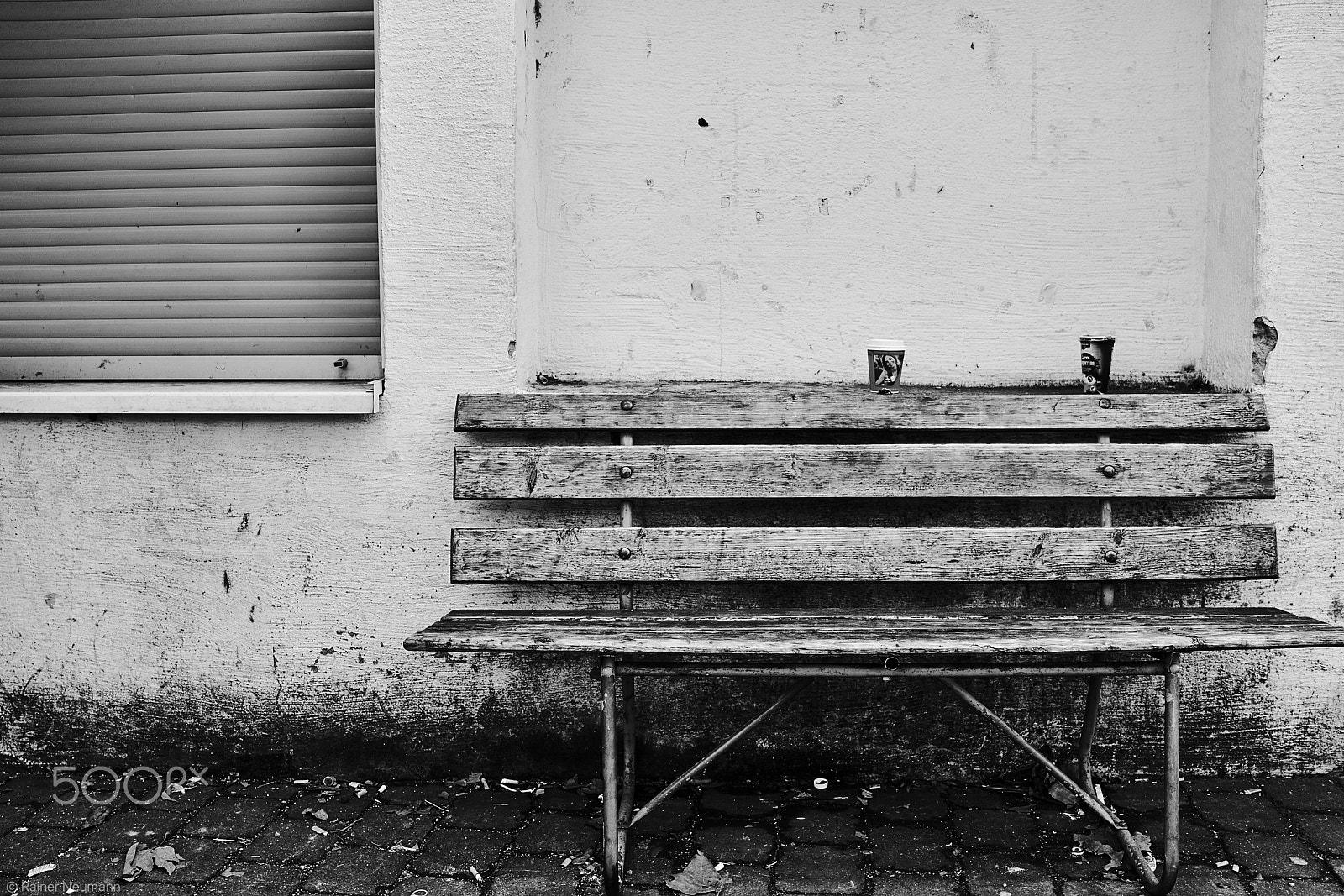 Sony Cyber-shot DSC-RX1R II sample photo. Sitzbank b&w photography