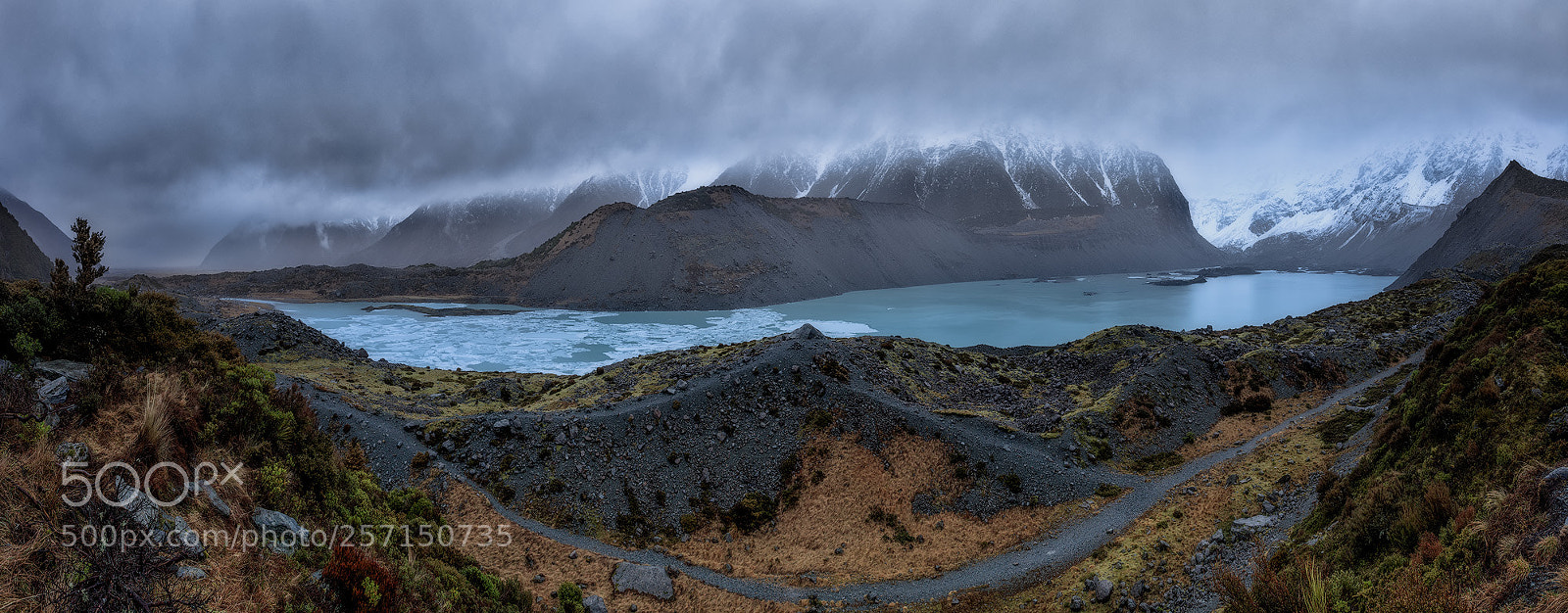 Canon EOS 5DS R sample photo. The valley of the photography
