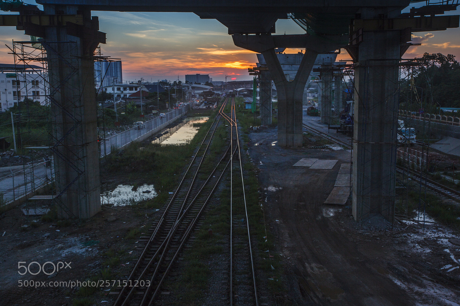 Canon EOS 5D Mark II sample photo. Sunset photography