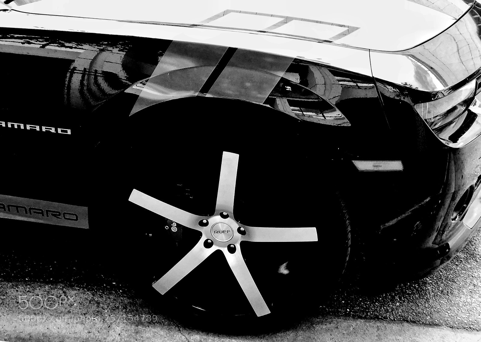 Apple iPhone 8 Plus sample photo. Camaro shapes photography