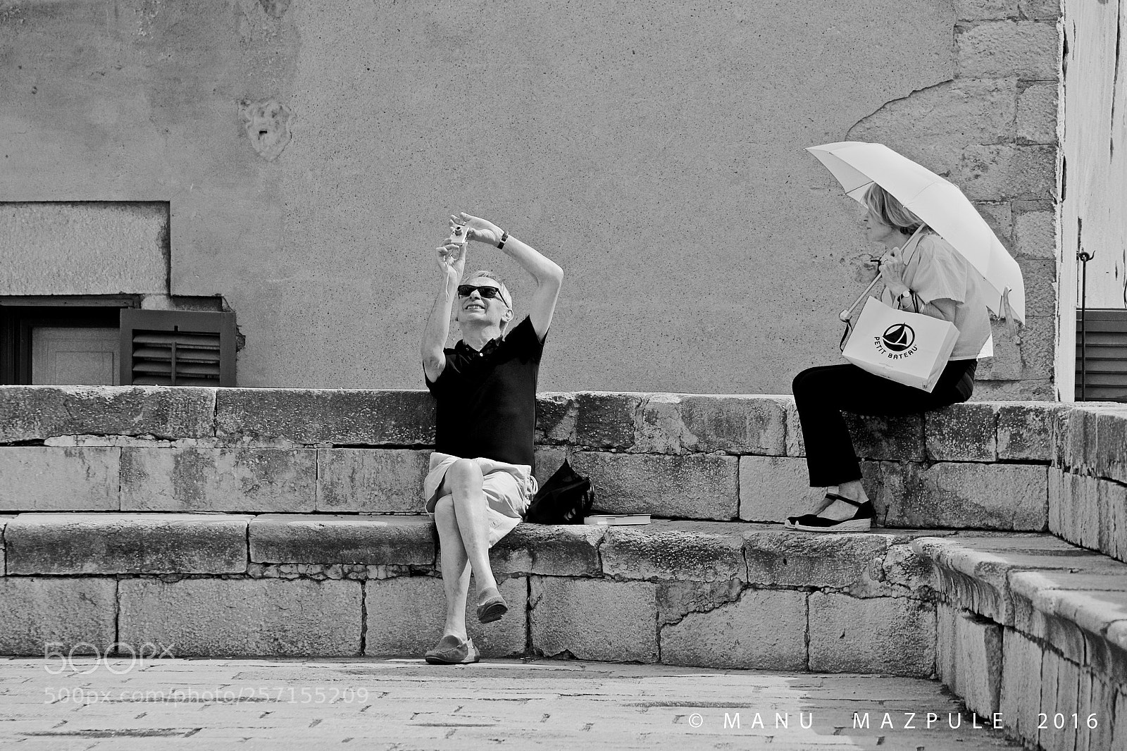 Canon EOS 70D sample photo. 351. girona. catalunya... people photography