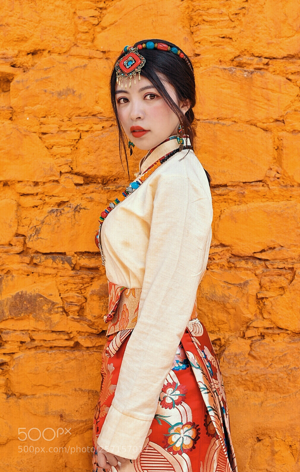Nikon D750 sample photo. 藏族姑娘 photography