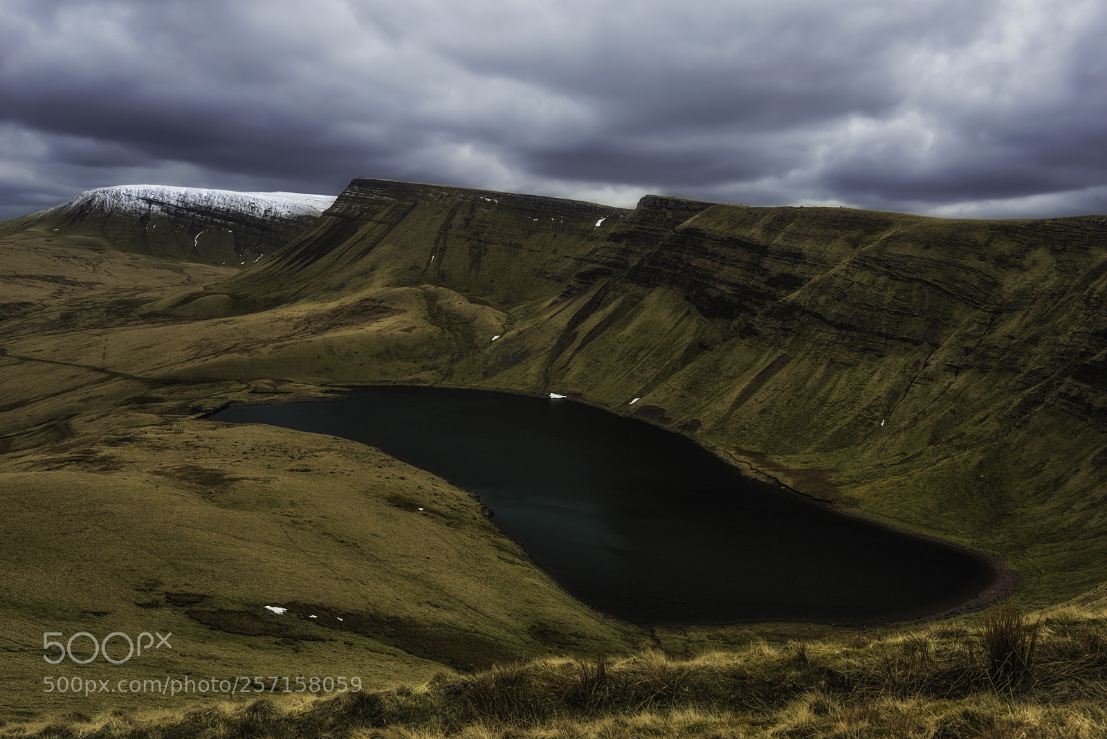 Nikon D800 sample photo. Llyn y fan fach photography