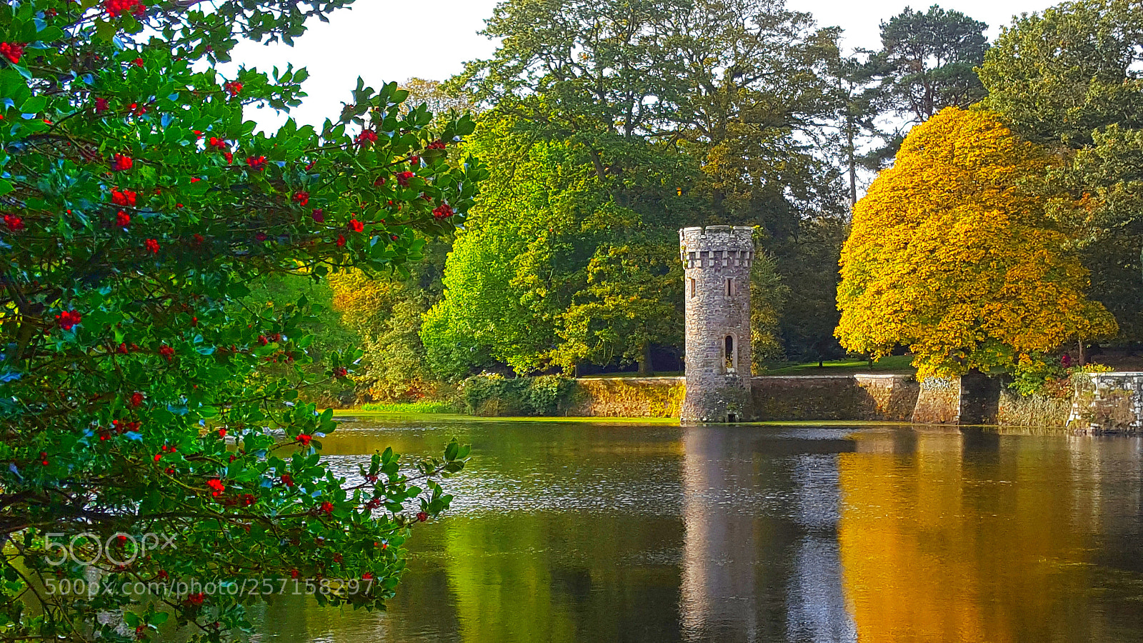 Samsung Galaxy S6 sample photo. Castle grounds photography