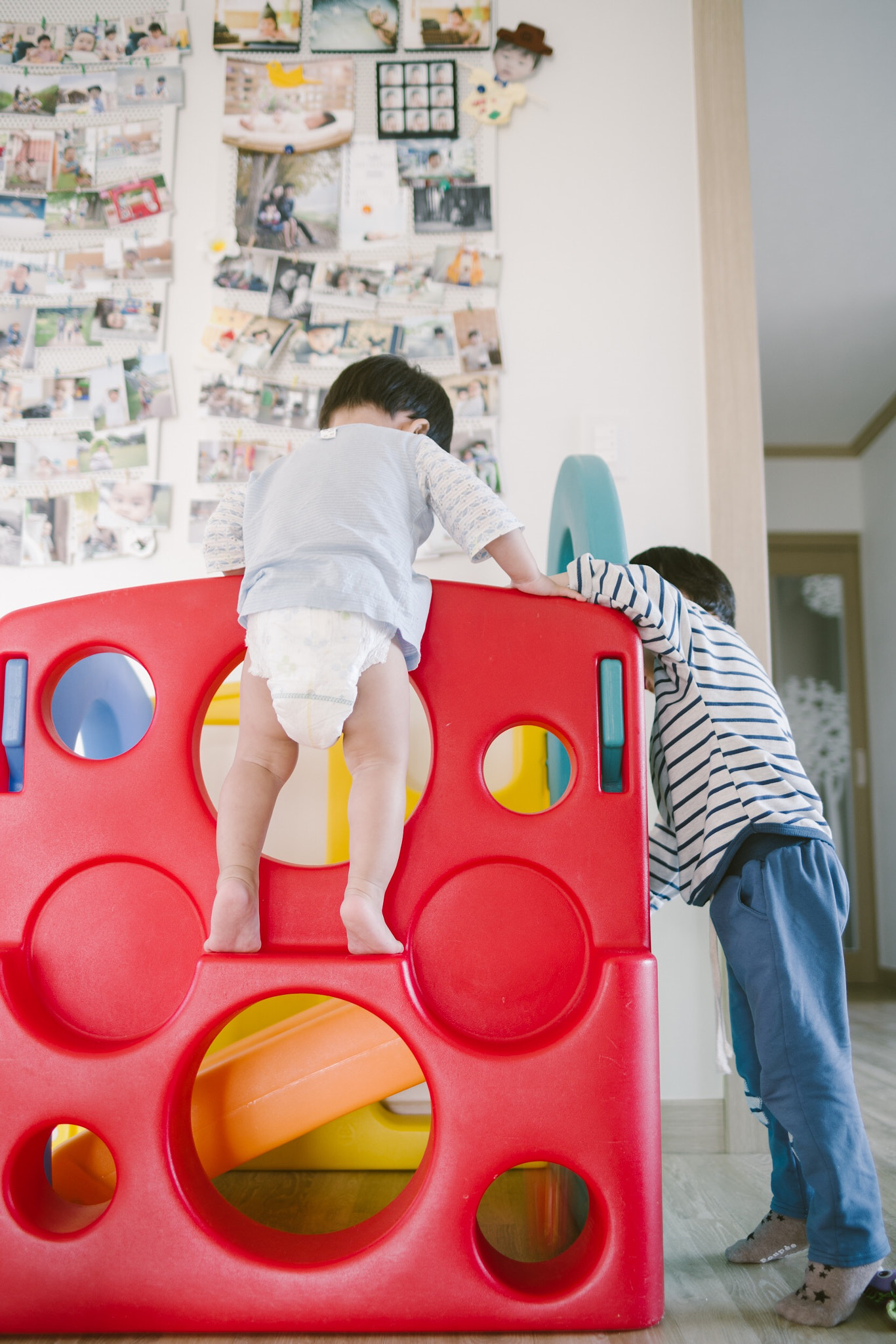 Pentax K-1 Mark II sample photo. Sons photography
