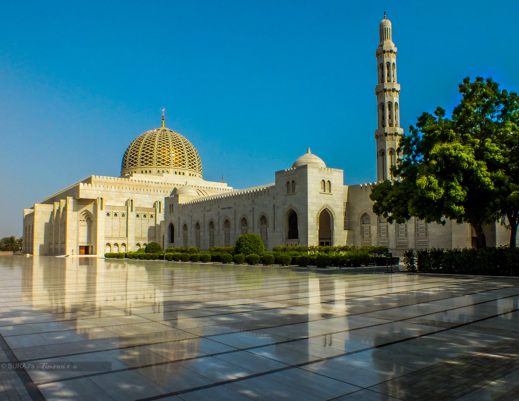 Fujifilm FinePix HS28EXR sample photo. Grand mosque, muscat photography