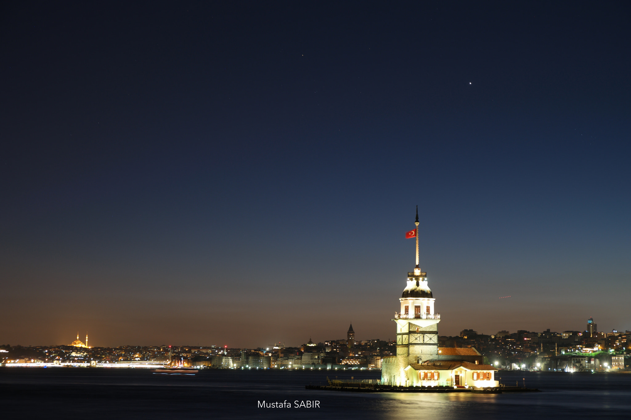 Samsung NX1 sample photo. Girl tower photography