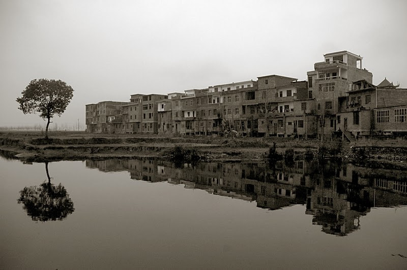 Nikon D70 sample photo. Mirrored in the countryside photography