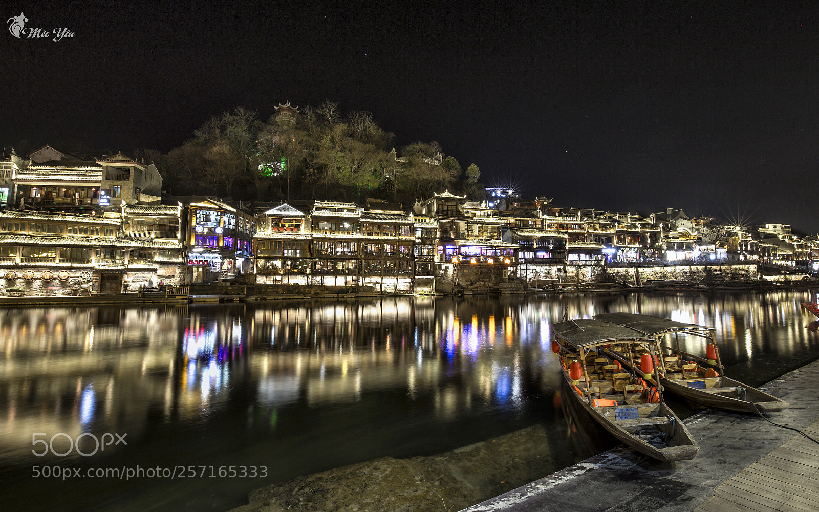 Canon EOS 6D sample photo. Midnight in fenghuang, china photography