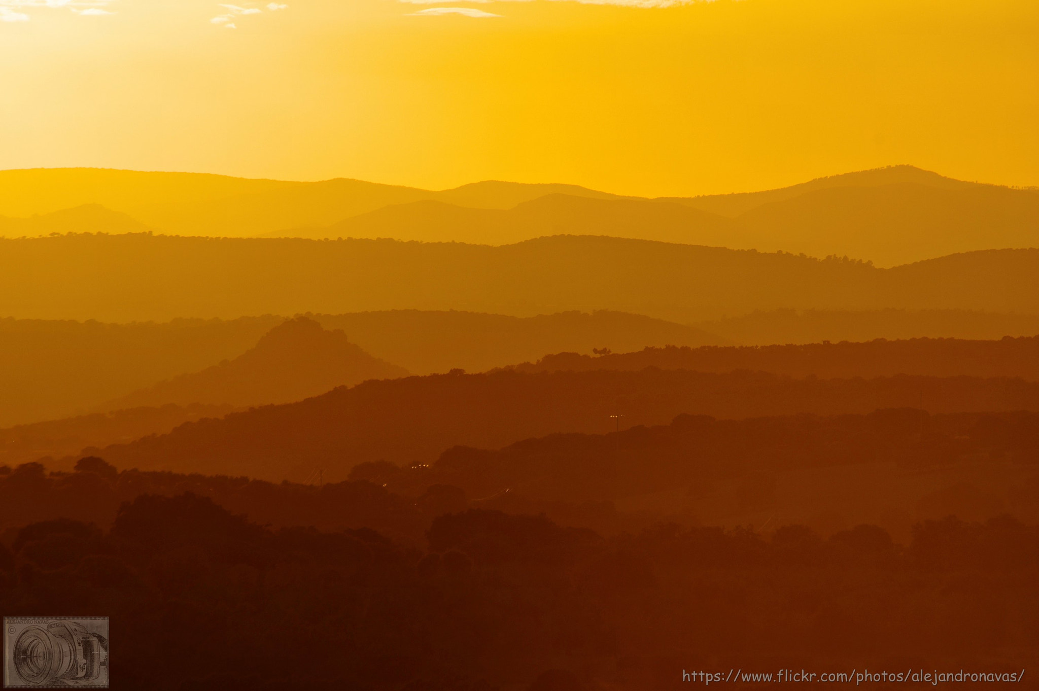 Pentax K-3 II + Sigma 50-500mm F4.5-6.3 DG OS HSM sample photo. Cae la tarde photography