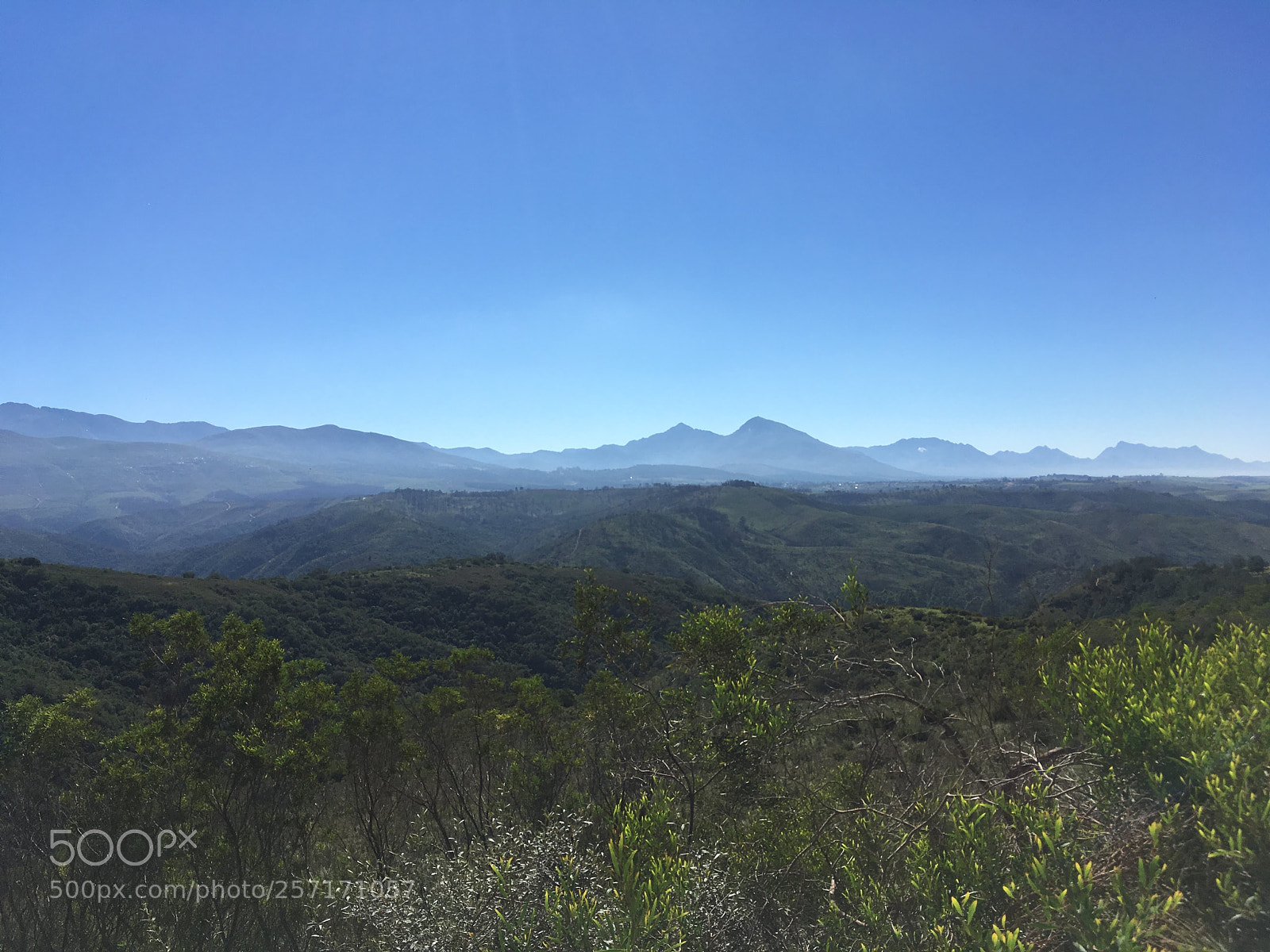 Apple iPhone SE sample photo. Distant mountains photography