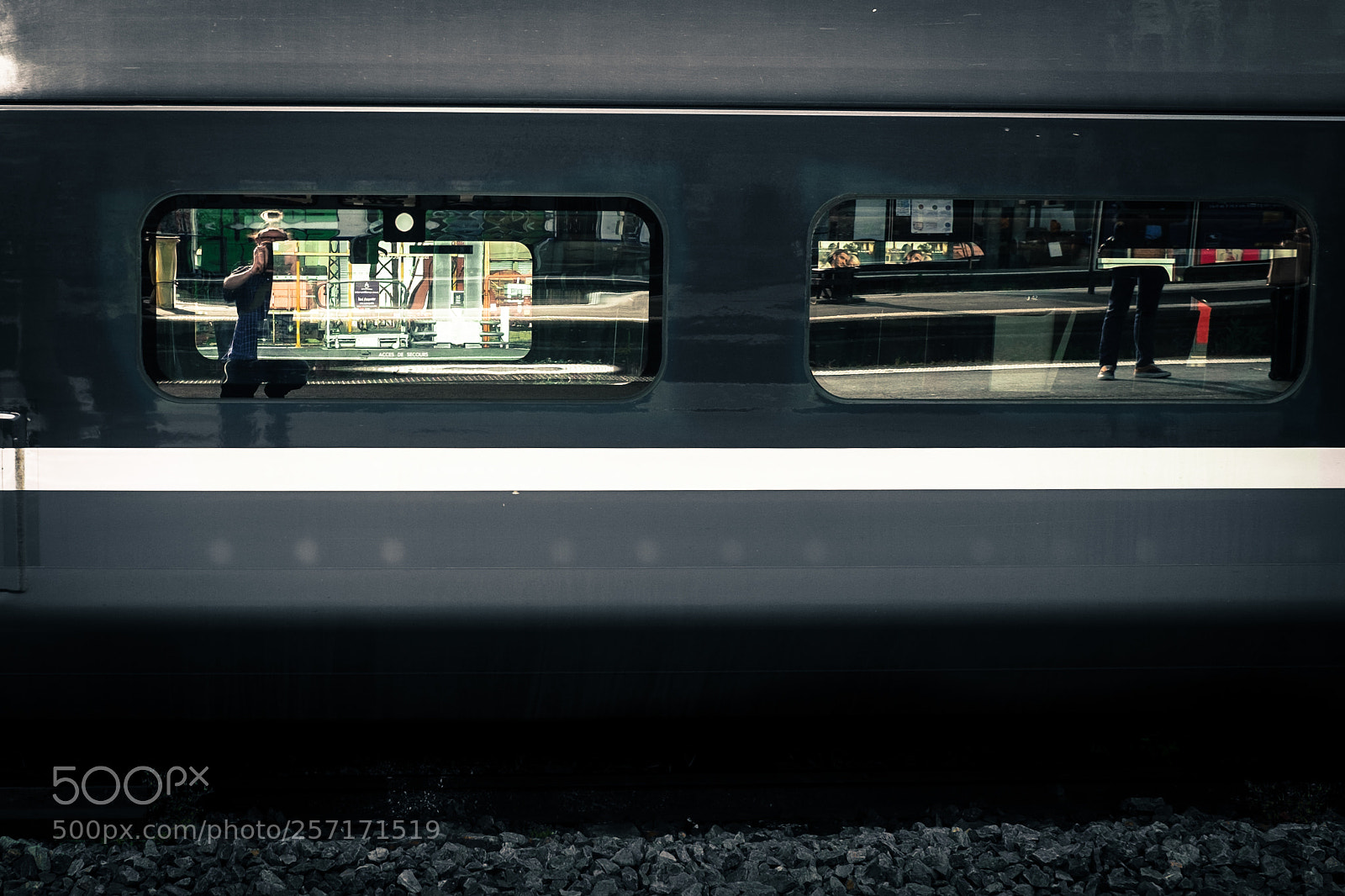Fujifilm X100S sample photo. Reflection photography