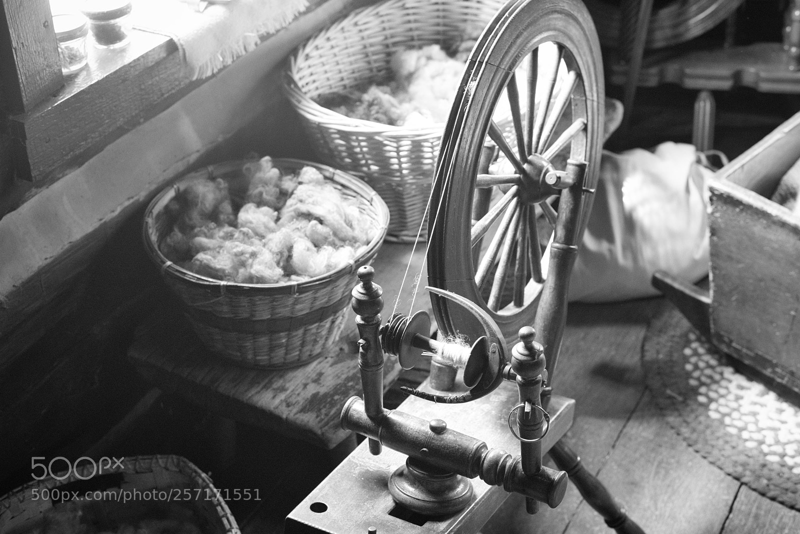 Nikon D810 sample photo. Spinning wheel photography