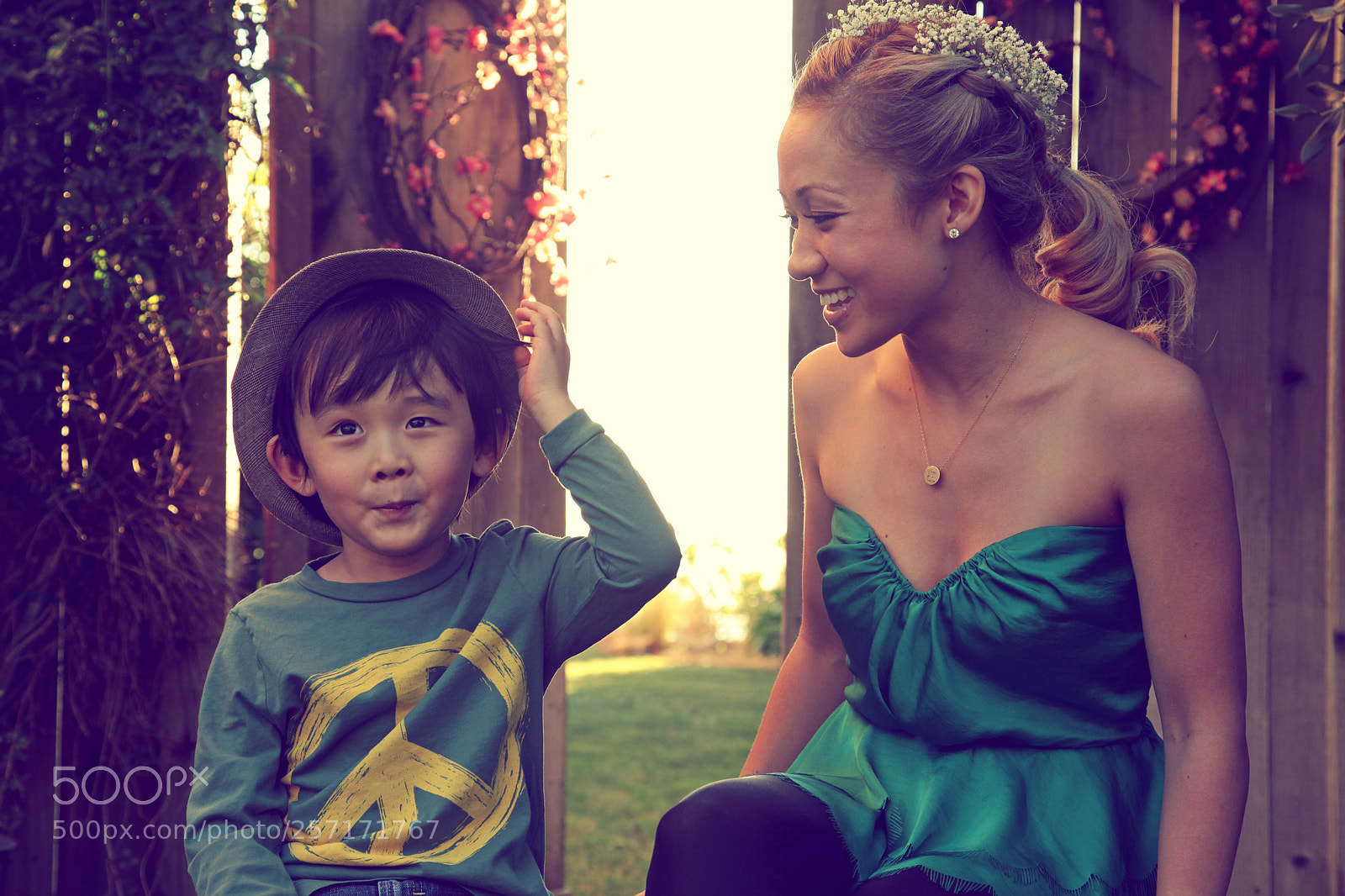 Canon EOS 5D Mark II sample photo. Young mother & son 1 photography