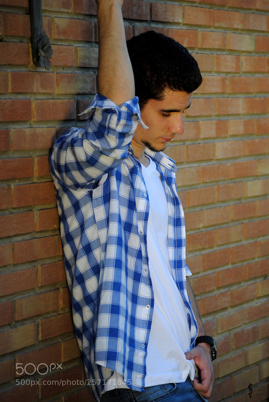Nikon D3000 sample photo. Víctor photography