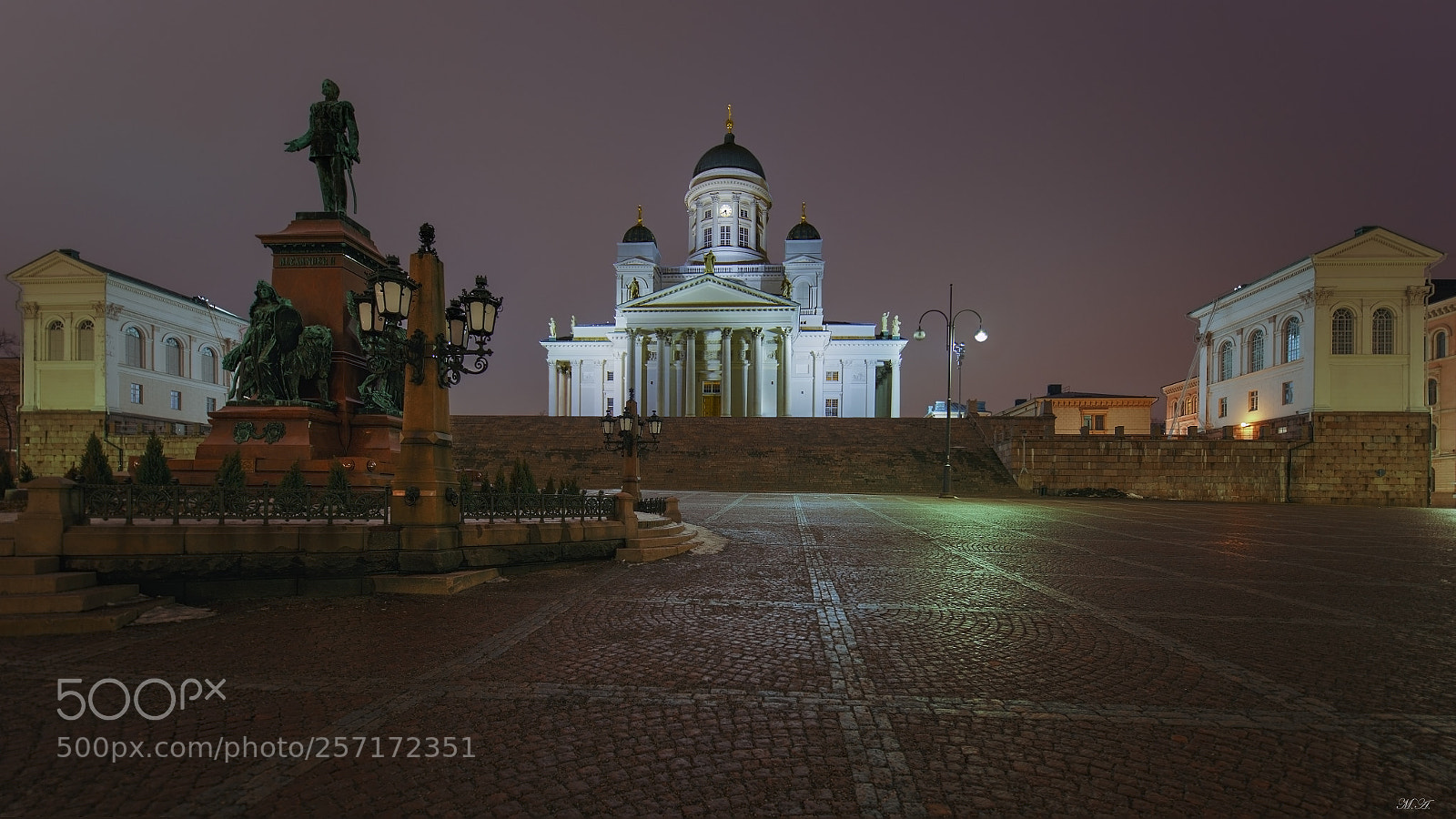 Canon EOS 6D sample photo. Helsinki - senate square photography