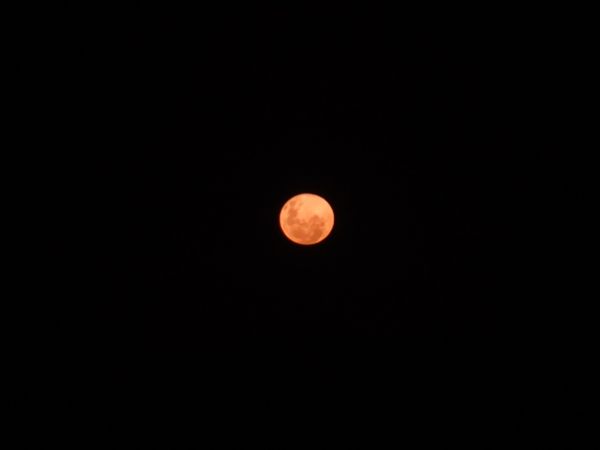 Fujifilm X-S1 sample photo. Blood moon photography