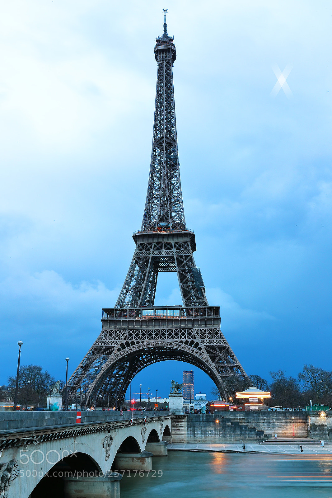 Canon EOS-1D X Mark II sample photo. Paris eiffel tower photography