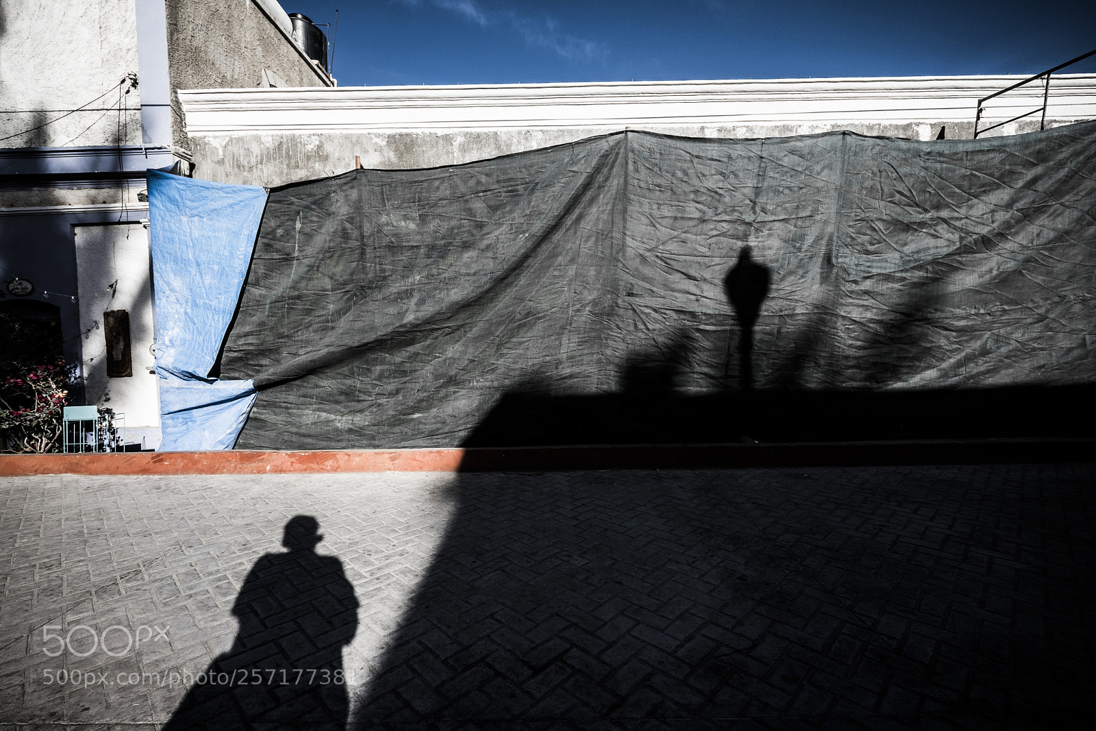 Fujifilm X-T2 sample photo. Shadows and architecture photography