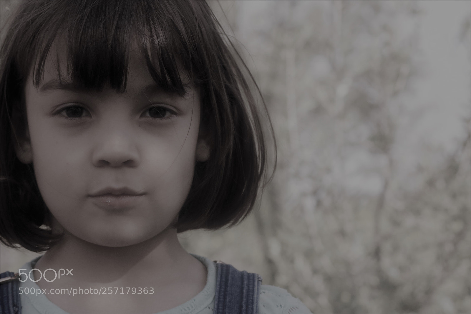 Canon EOS 750D (EOS Rebel T6i / EOS Kiss X8i) sample photo. Little girl photography