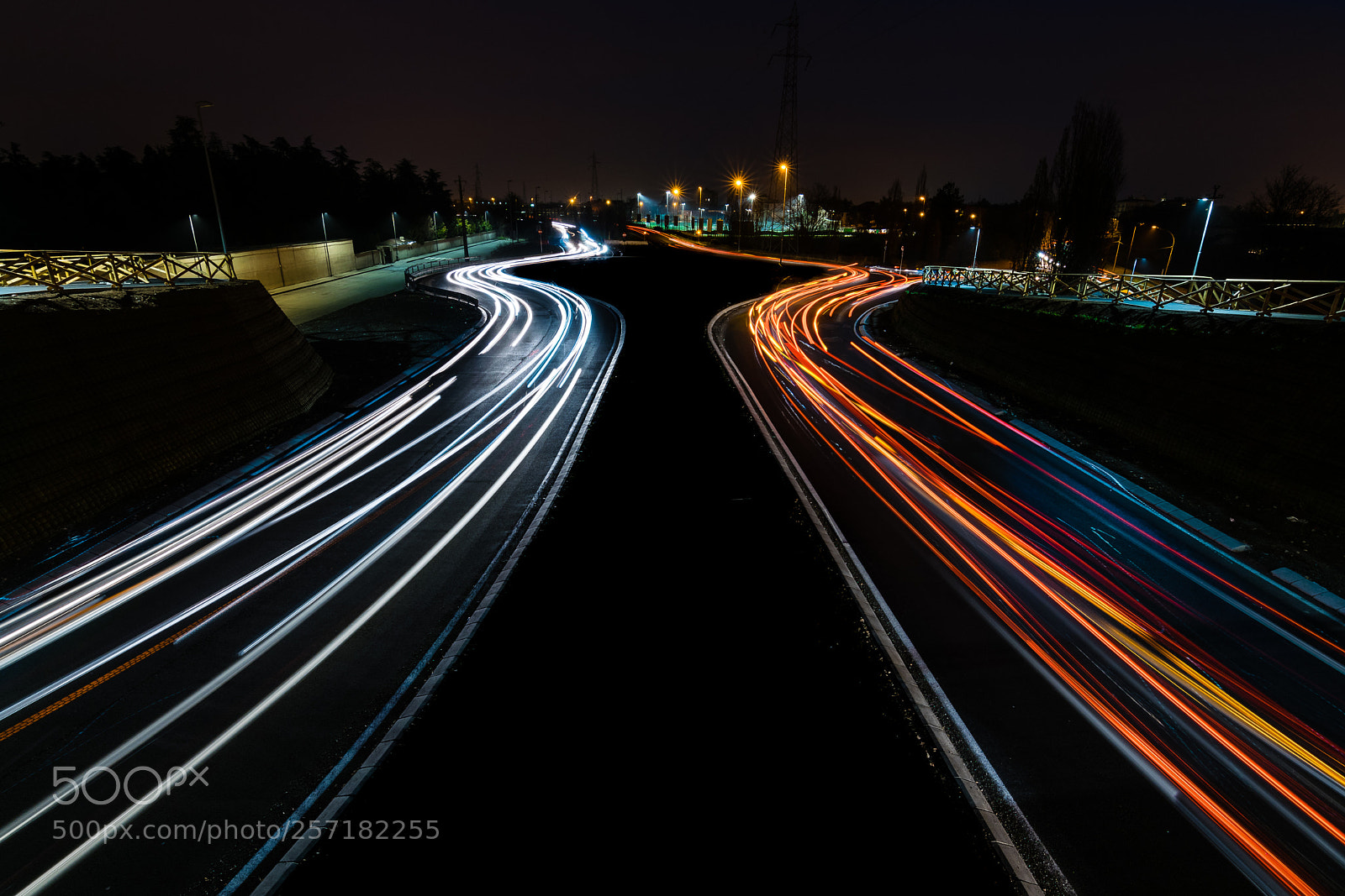 Nikon D5300 sample photo. Traffic photography