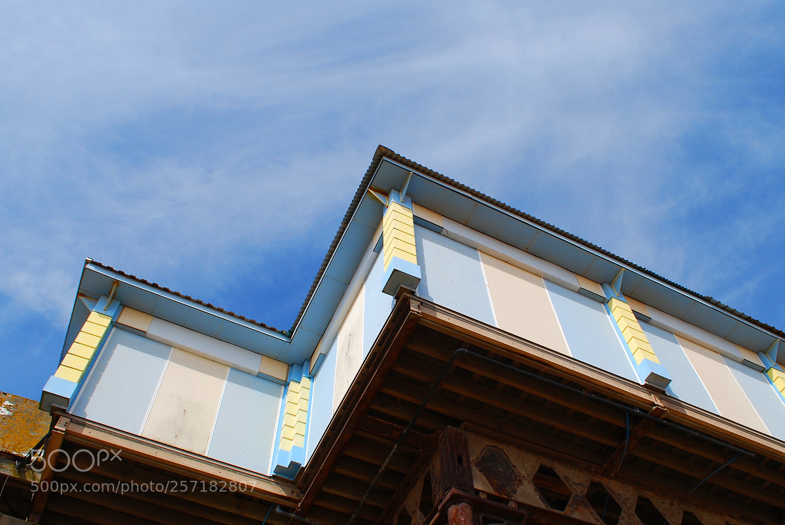 Nikon D60 sample photo. Corner photography