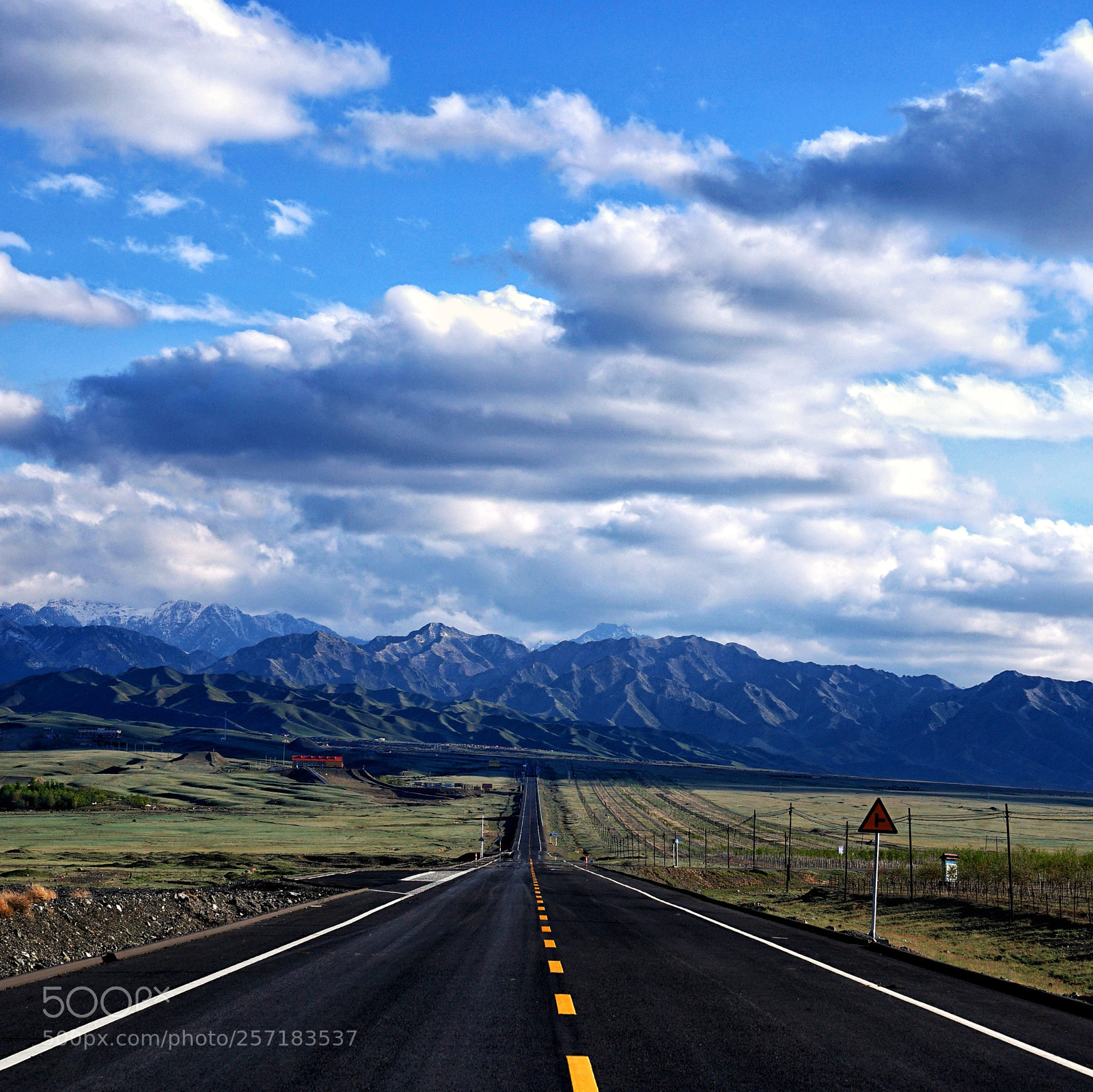 Sony a7 II sample photo. 217道云彩 photography