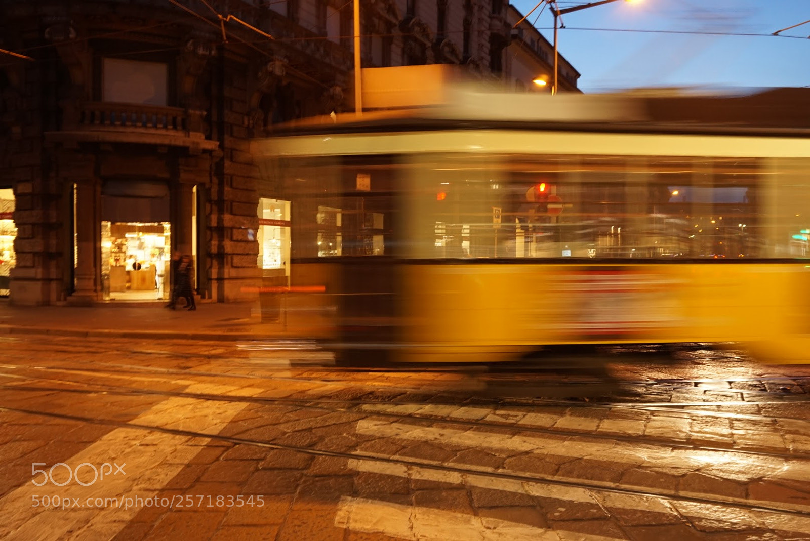 Sony Alpha a5000 (ILCE 5000) sample photo. Milan photography