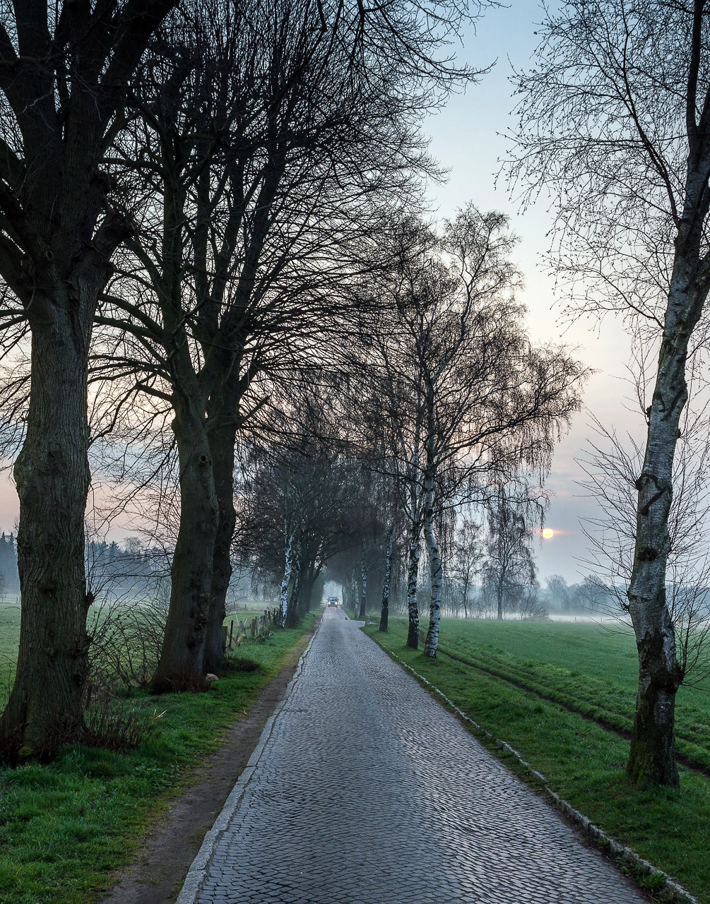 Sony Alpha DSLR-A580 sample photo. Prisoner transport at dawn photography