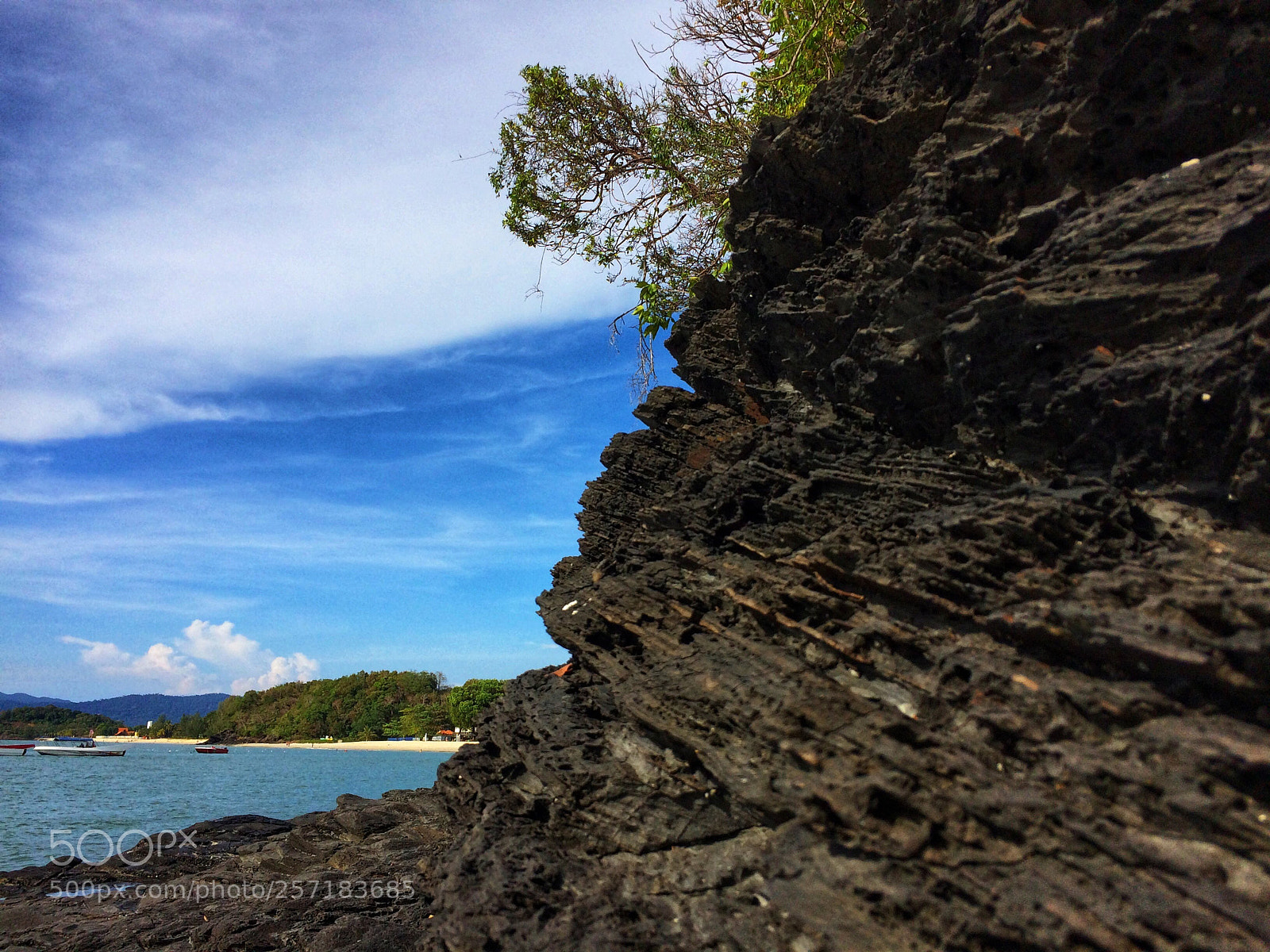 Apple iPhone 5s sample photo. Cliff photography
