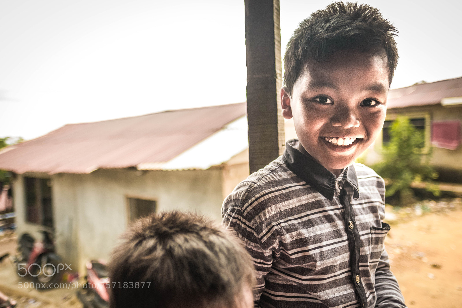Fujifilm X-T2 sample photo. Slum happy, indonesia photography